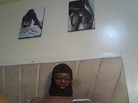 freakyboy255 online show from 07.18.26