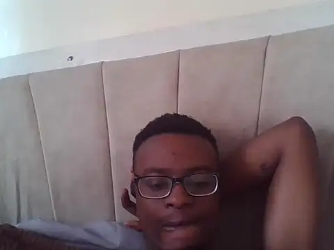 freakyboy255 online show from 07.23.26