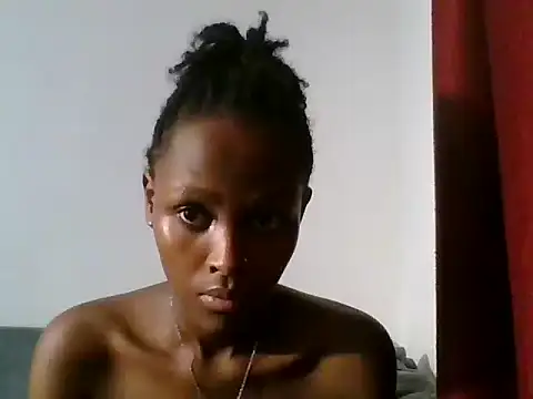 Snapshot of Sleek_petite chatting on 06.11.26 Sleek petite online show from 06.11.26