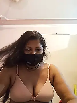 Miss kirtii online show from 05.20.26