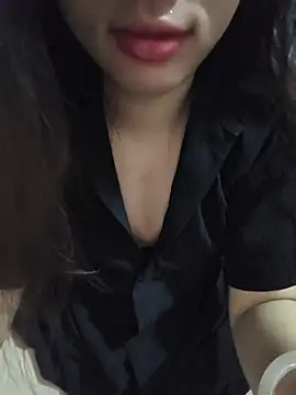 Linh-Anhh online show from 05.31.26