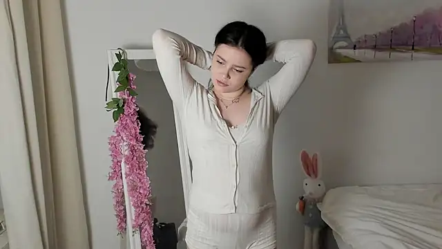 Snapshot of rizz_caprice_ chatting on 05.21.26 rizz caprice online show from 05.21.26