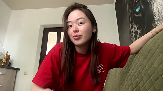 Snapshot of ChelsieThuman chatting on 05.25.26 ChelsieThuman online show from 05.25.26
