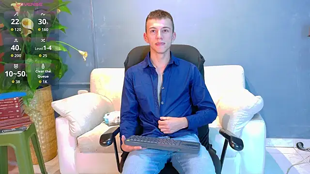 Thiiago twink online show from 06.01.26