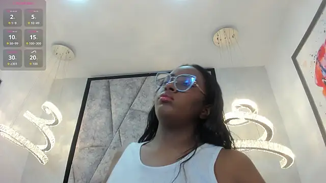 ZoeBrowns online show from 07.14.26