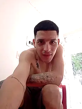 boy max latin online show from 07.15.26
