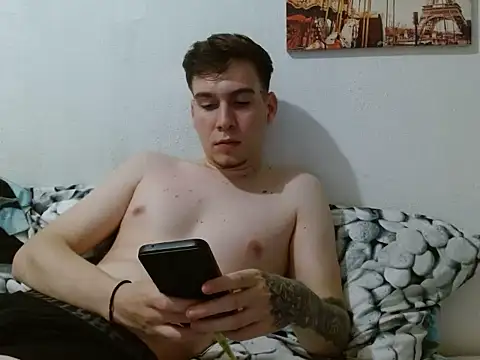 Snapshot of magicfantasy77 chatting on 06.17.26 magicfantasy77 online show from 06.17.26