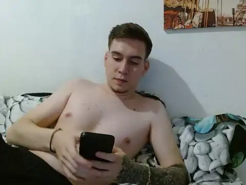 Snapshot of magicfantasy77 chatting on 06.18.26 magicfantasy77 online show from 06.18.26