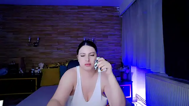 MiraHaze online show from 02.17.25