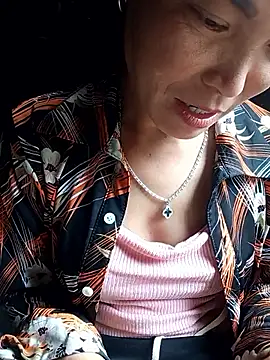 Snapshot of Heryy_xx chatting on 06.09.26 Heryy xx online show from 06.09.26