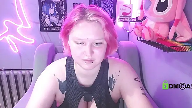 Snapshot of DolliRosees chatting on 06.29.26 DolliRosees online show from 06.29.26