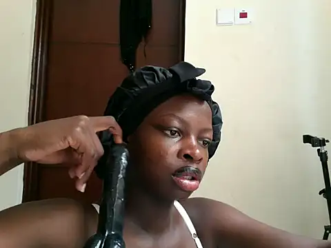 Snapshot of slim_sexy1 chatting on 06.09.26 slim sexy1 online show from 06.09.26