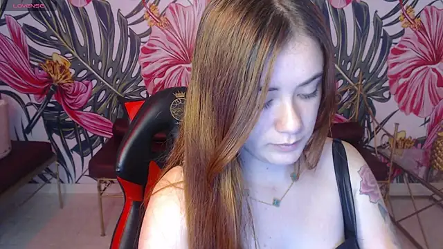 Snapshot of Jenni_arango_ chatting on 05.27.26 Jenni arango online show from 05.27.26