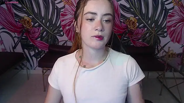 Snapshot of Jenni_arango_ chatting on 05.28.26 Jenni arango online show from 05.28.26