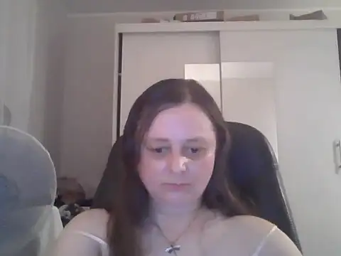 TaylorLovely online show from 06.27.26
