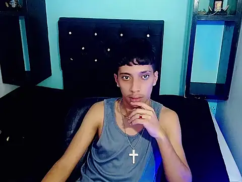 Snapshot of jl_brayan12 chatting on 07.14.26 jl brayan12 online show from 07.14.26