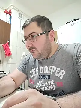 Snapshot of GabyAndrey93 chatting on 05.30.26 GabyAndrey93 online show from 05.30.26