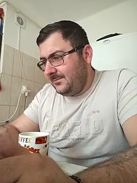 Snapshot of GabyAndrey93 chatting on 05.31.26 GabyAndrey93 online show from 05.31.26
