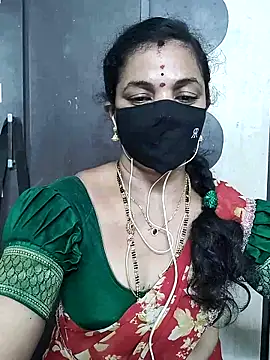 Snapshot of Leela_555 chatting on 05.31.26 Leela 555 online show from 05.31.26