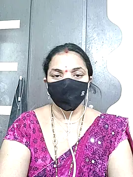 Snapshot of Leela_555 chatting on 07.12.26 Leela 555 online show from 07.12.26