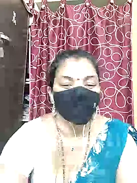 Snapshot of Leela_555 chatting on 07.15.26 Leela 555 online show from 07.15.26