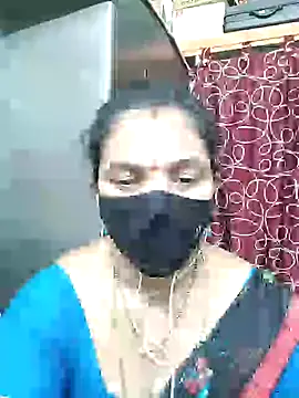 Snapshot of Leela_555 chatting on 07.15.26 Leela 555 online show from 07.15.26