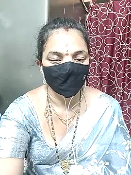Snapshot of Leela_555 chatting on 07.16.26 Leela 555 online show from 07.16.26