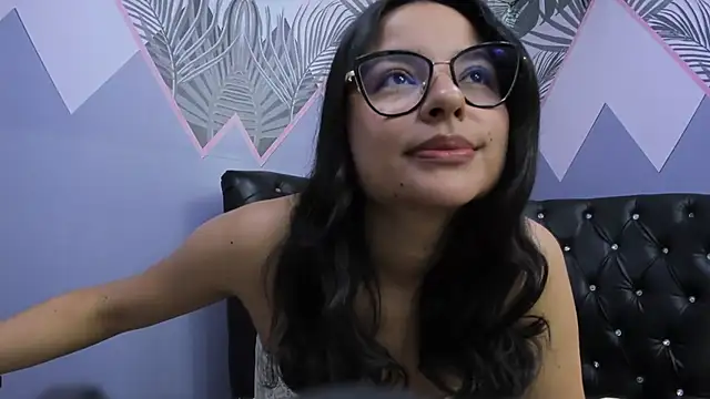 AuroraGreyy online show from 07.03.26