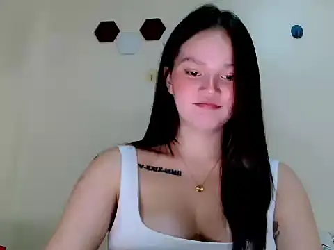 Snapshot of slutty_anna29 chatting on 06.06.26 slutty anna29 online show from 06.06.26