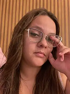 Snapshot of Laryssinha_69 chatting on 07.13.26 Laryssinha 69 online show from 07.13.26