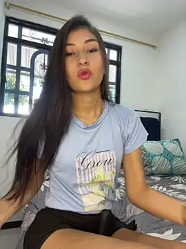 Snapshot of Aylin-fire chatting on 06.09.26 Aylin-fire online show from 06.09.26