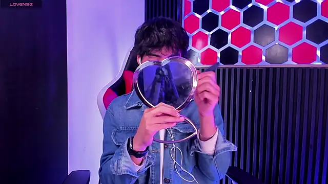 SantyFoxxs online show from 06.27.26