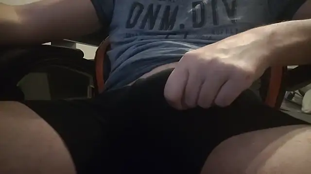 Pat CumShow4Dad online show from 06.09.26