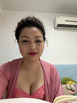 Luckylilyss online show from 07.01.26