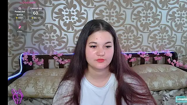 Snapshot of ElisesMuse chatting on 07.02.26 ElisesMuse online show from 07.02.26