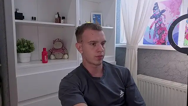 Snapshot of Max_Kunn chatting on 07.03.26 Max Kunn online show from 07.03.26