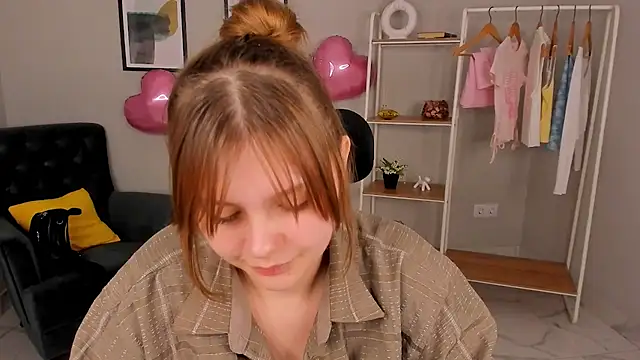 Jessica West  online show from 06.02.26