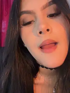 Snapshot of marianfox1 chatting on 05.29.26 marianfox1 online show from 05.29.26