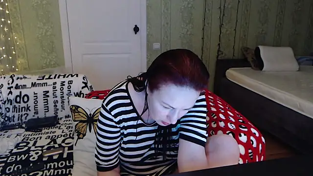 Snapshot of MarleneDietrich chatting on 02.15.25 MarleneDietrich online show from 02.15.25