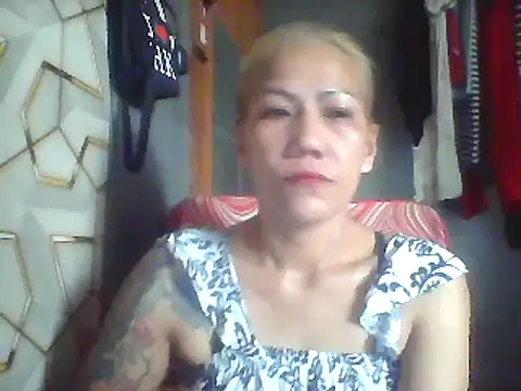 Snapshot of pinayheartaker chatting on 06.26.26 pinayheartaker online show from 06.26.26