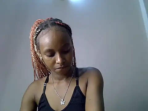 cocolaurah online show from 07.02.26