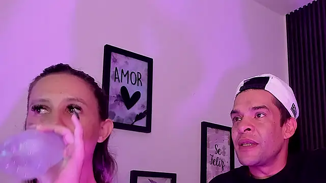 Mia and Erick online show from 06.11.26