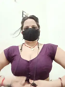 Snapshot of Karishma_bhabi3 chatting on 06.23.26 Karishma bhabi3 online show from 06.23.26