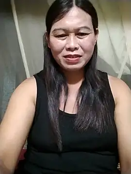 Snapshot of -Hatybi- chatting on 07.15.26 -Hatybi- online show from 07.15.26