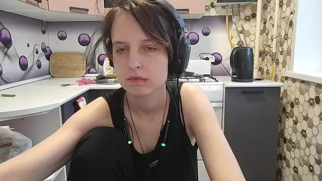 Saranade online show from 07.19.26