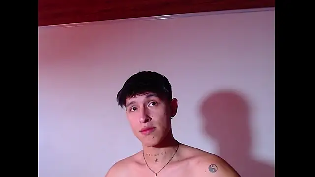 Snapshot of rowanbig chatting on 07.10.26 rowanbig online show from 07.10.26