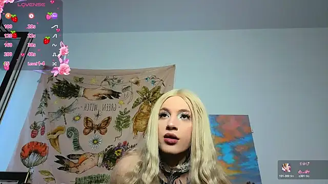 Snapshot of Chloecherry chatting on 06.29.26 Chloecherry online show from 06.29.26