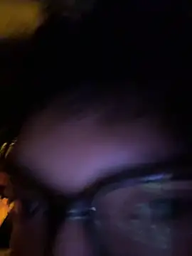 Snapshot of Uhhyuhhhhh chatting on 07.22.26 Uhhyuhhhhh online show from 07.22.26