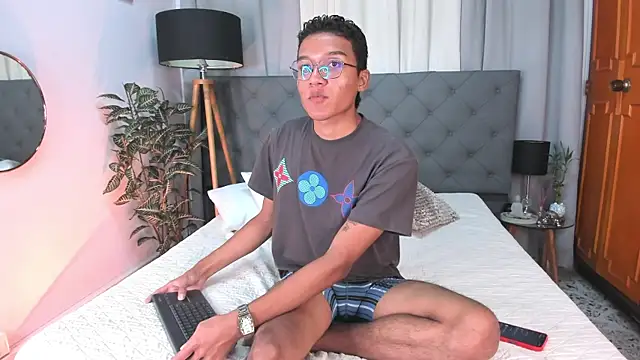 Camilo Santoss online show from 06.12.26