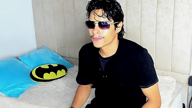 tommyhot7 online show from 07.10.26